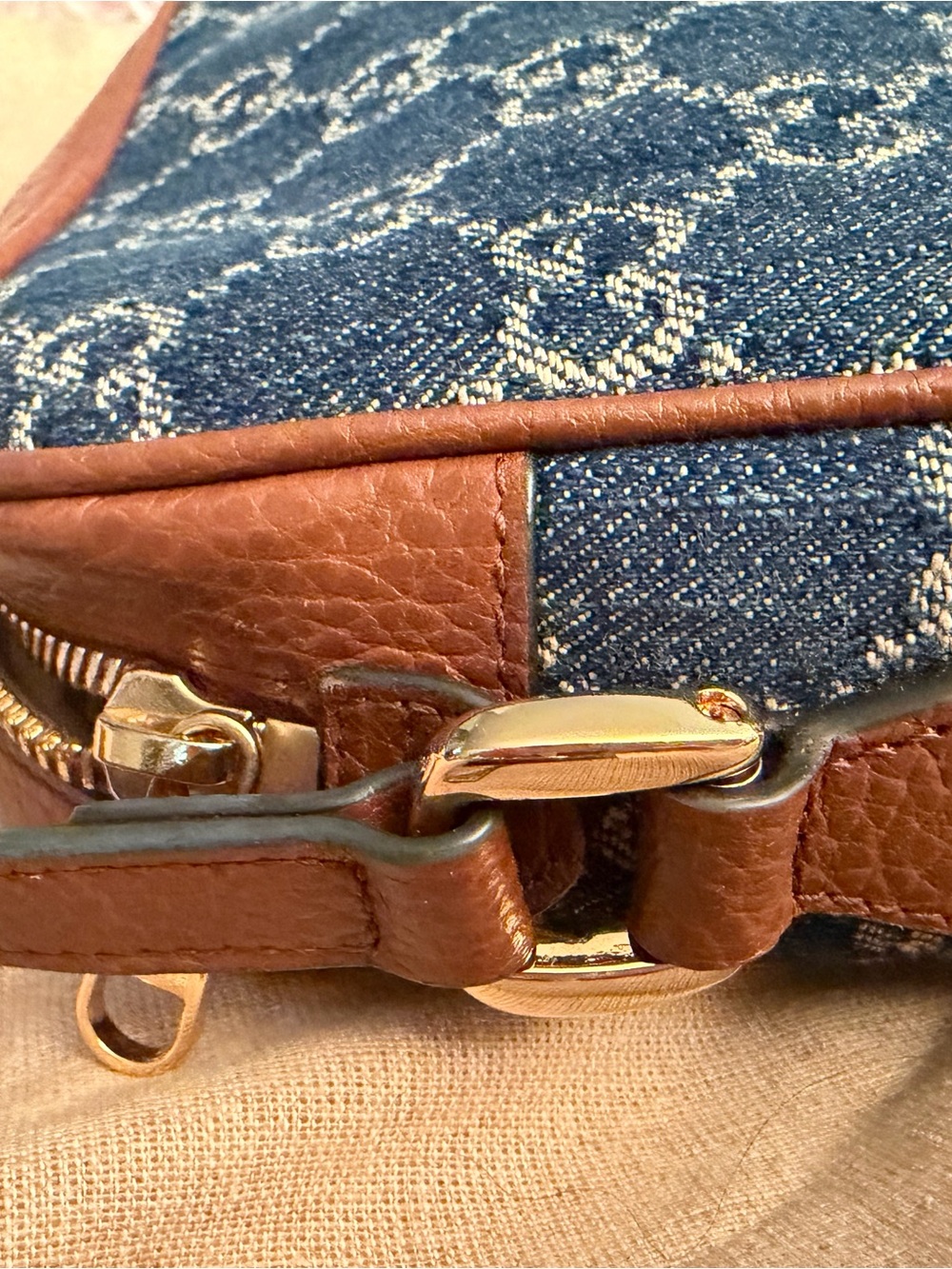 Gucci Blue Denim and Brown Leather Crossbody Bag with Matching Wallet - Picture 7 of 16